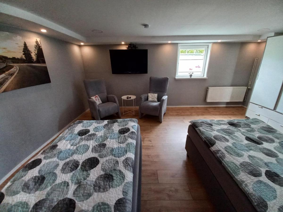 Ferienwohnung Bela, Naehe Nuerburgring Luxem Exteriör bild