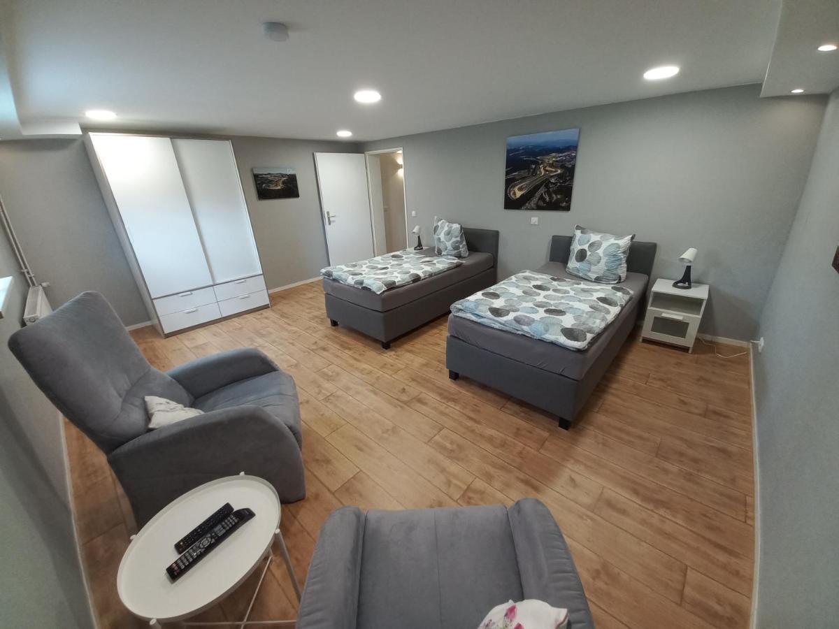 Ferienwohnung Bela, Naehe Nuerburgring Luxem Exteriör bild
