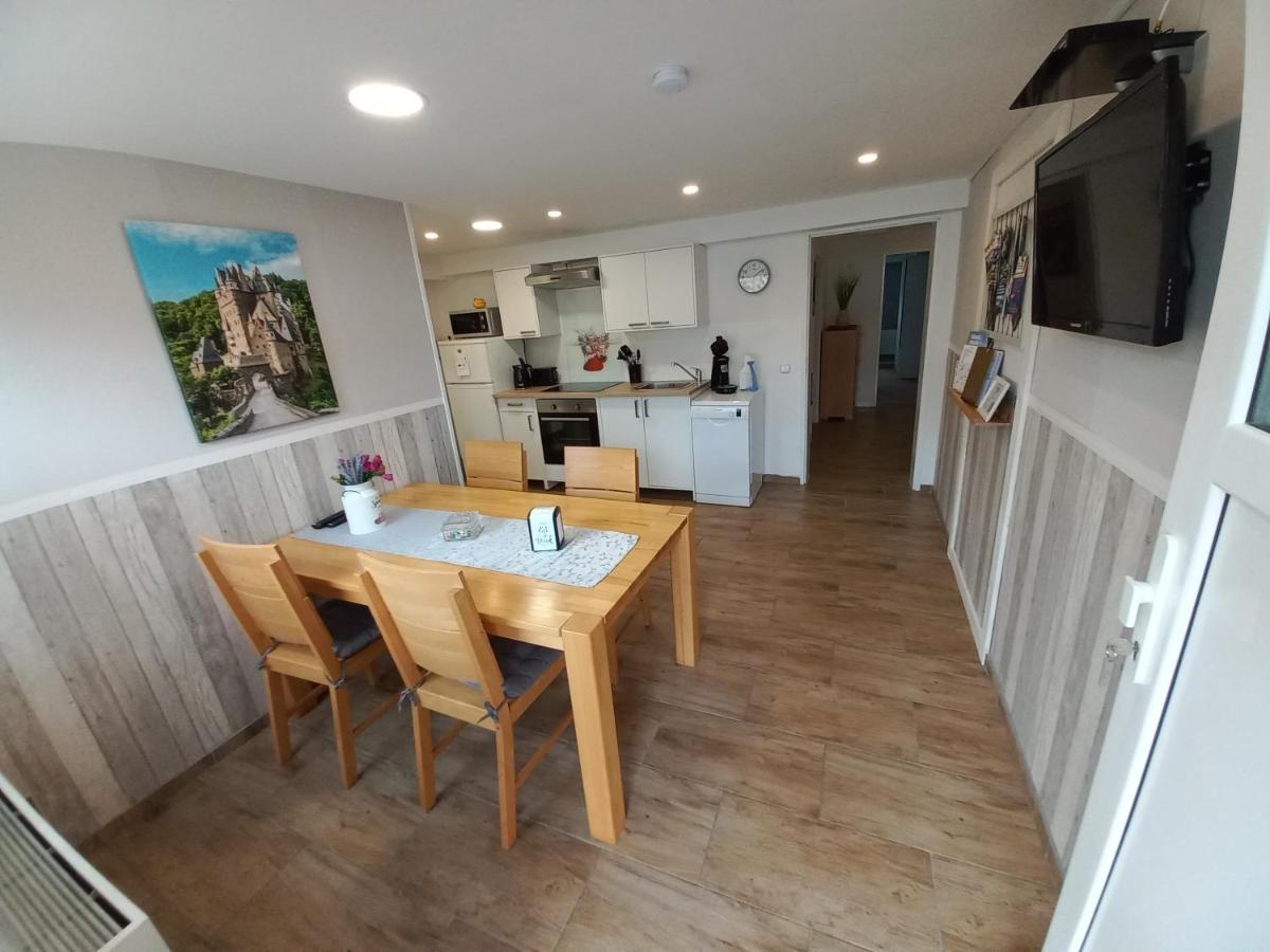 Ferienwohnung Bela, Naehe Nuerburgring Luxem Exteriör bild